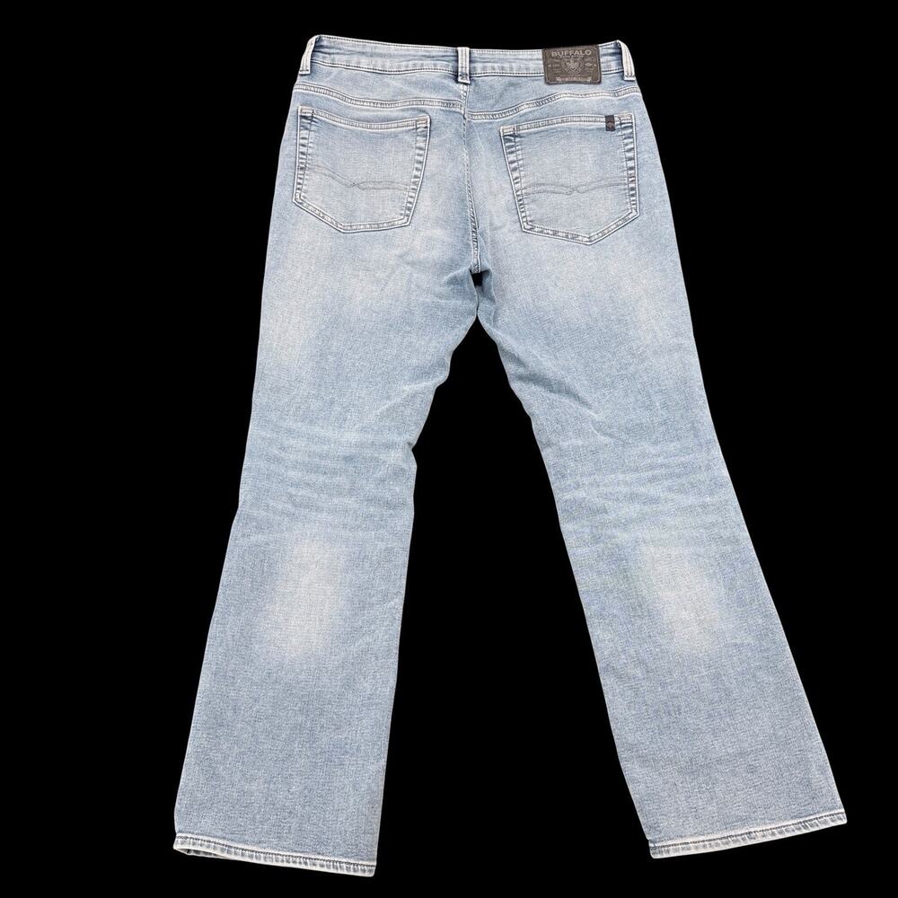 Buffalo David Bitton Straight Six Jeans Mens 34x32 Light Wash Stretch - Picture 3 of 13